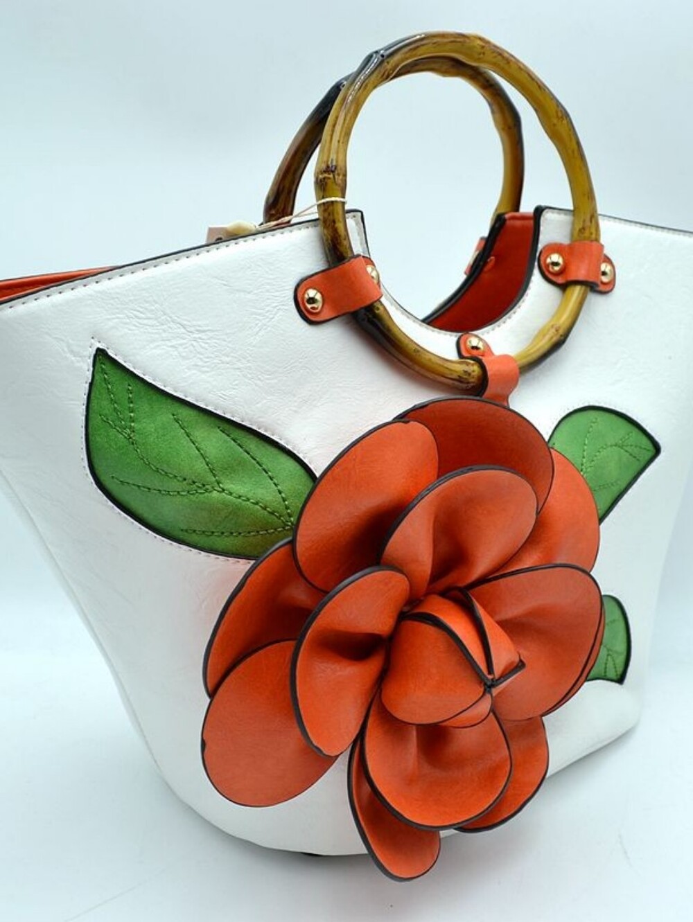 LAST CHANCE 4 THE FLOWER HANDBAG.